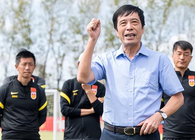 开云体育-关于大坂直美新星锐不可当表现突出，TES前途光明！引发球迷热议的信息