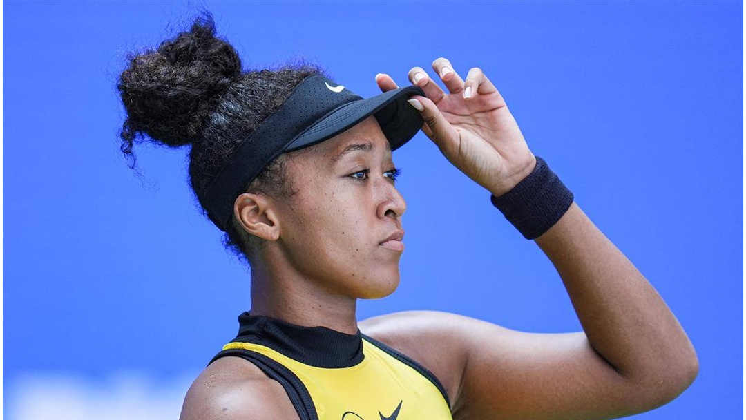 开云体育-大坂直美回归赛场,连败首场状态亮眼,曼联观众沸腾!的简单介绍